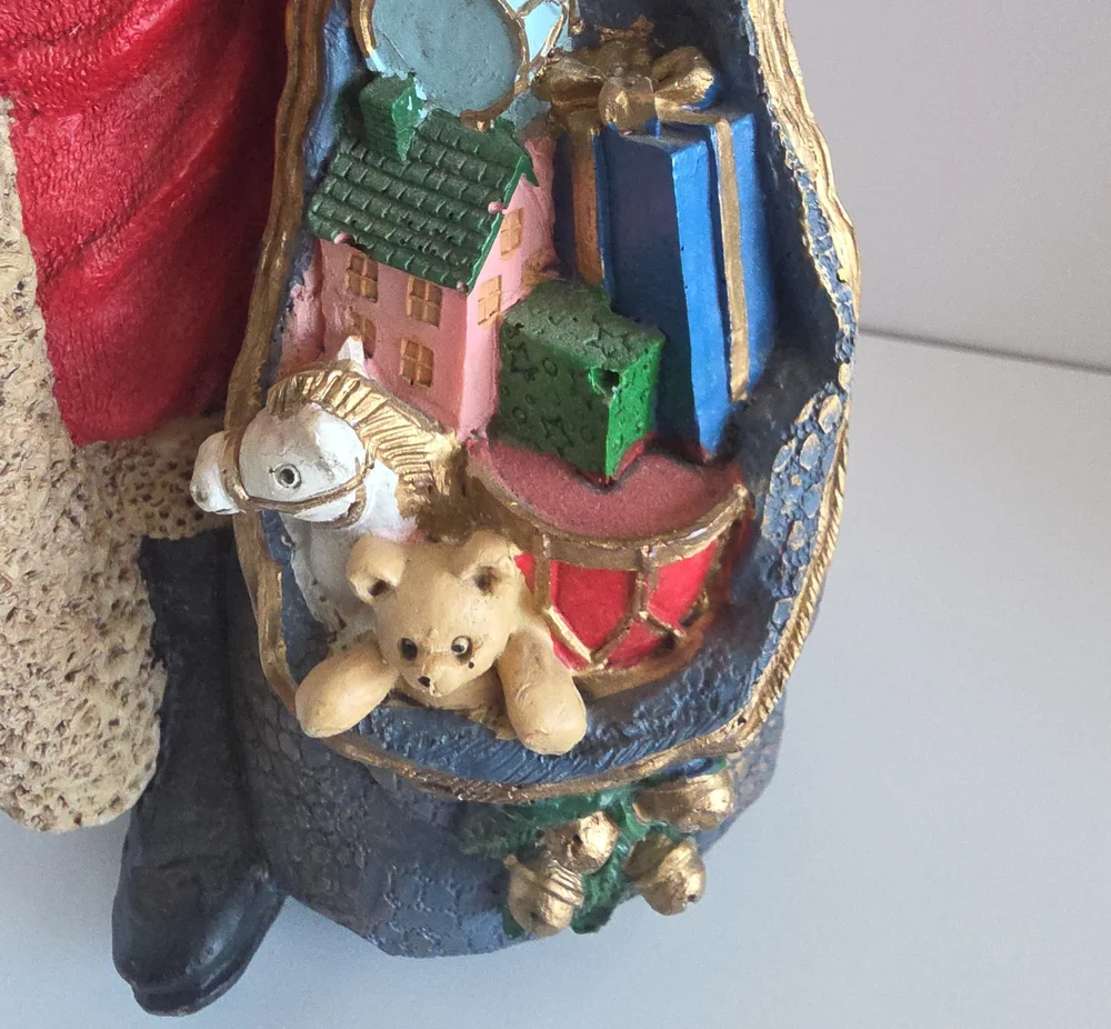 Vintage 1990 Jaimy Sculpted Resin Santa Figurine with Nutcracker & Toy Bag 12